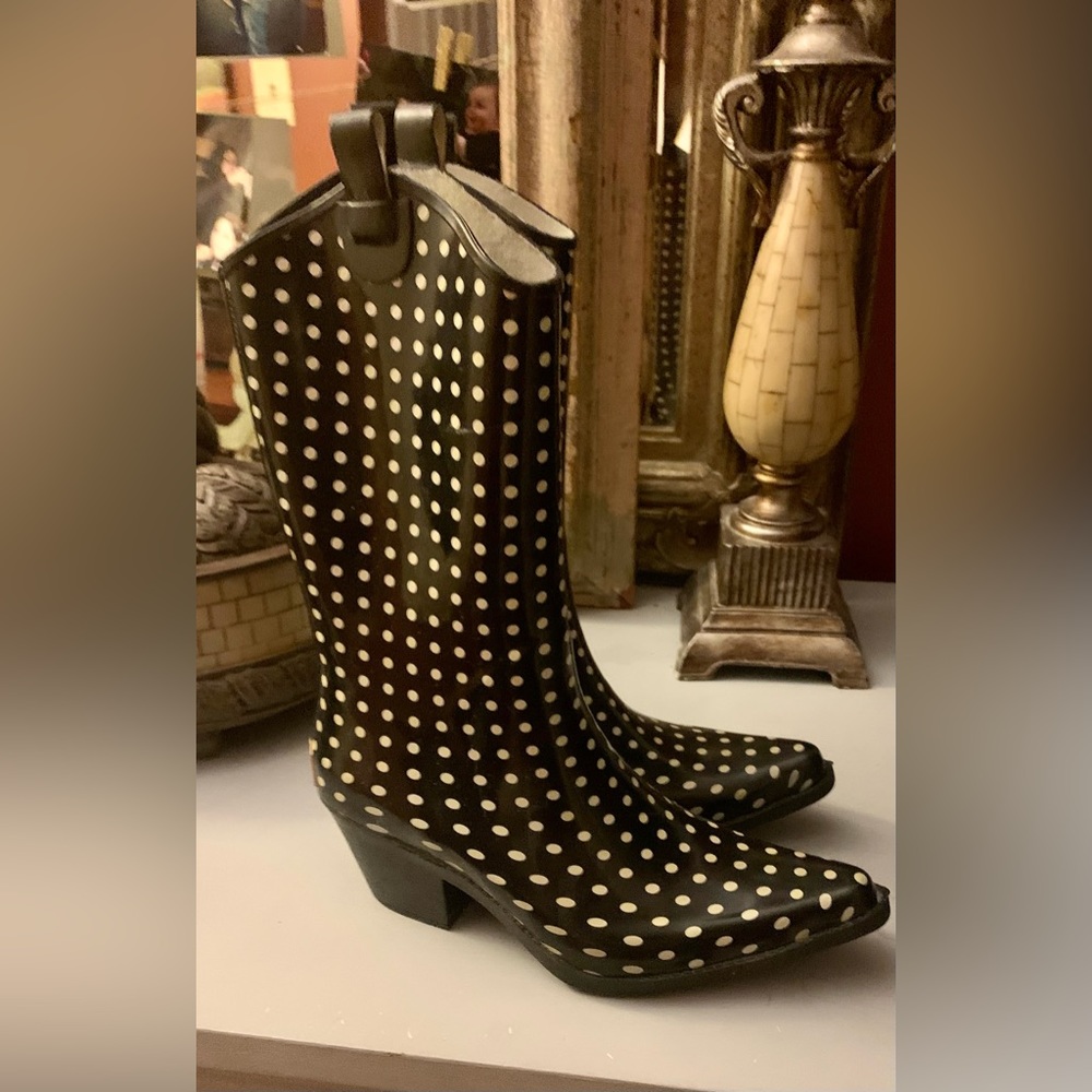 Brit and Bridle boots